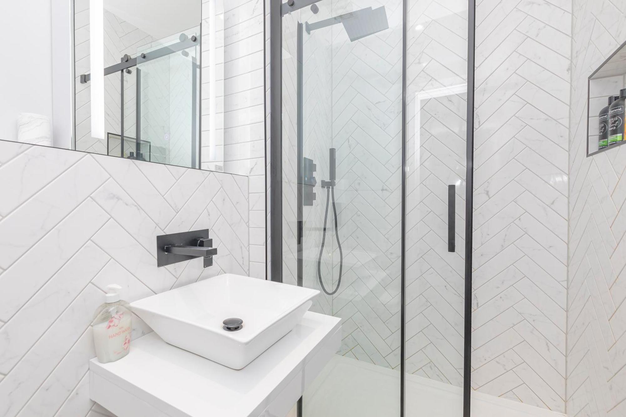 Flash Sales Offer - Any Week Day No Minimum Night Restrictions Brighton City Centre Seafront 1 Bedroom Flat Bn133Duk02 エクステリア 写真